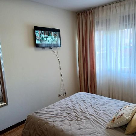 Apartamento Araceli Proximo A Clinica Oftalmologica Fdez Vega Apartment Oviedo Ngoại thất bức ảnh