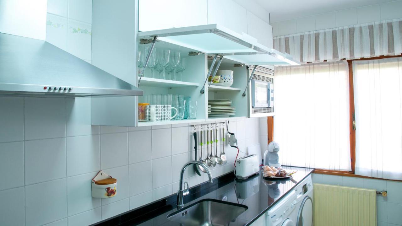 Apartamento Araceli Proximo A Clinica Oftalmologica Fdez Vega Apartment Oviedo Ngoại thất bức ảnh